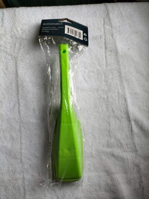 Brosse pour vêtements