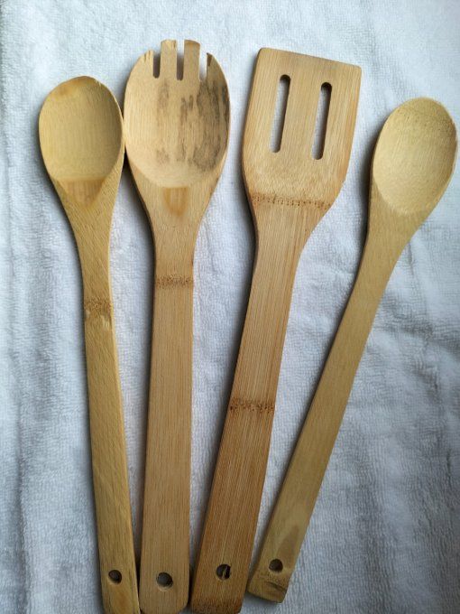 Lot 4 ustensiles en bois