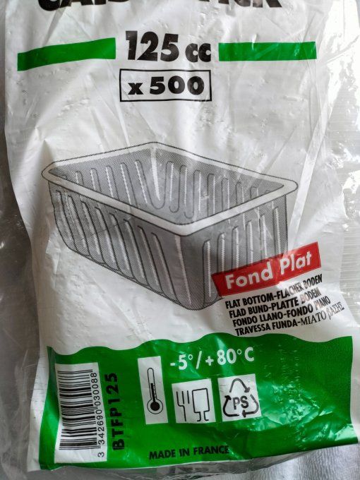 Lot 500 barquettes en plastique 125cc