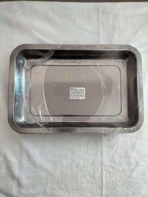 Plat en métal 21 cm x 31 cm x 5 cm