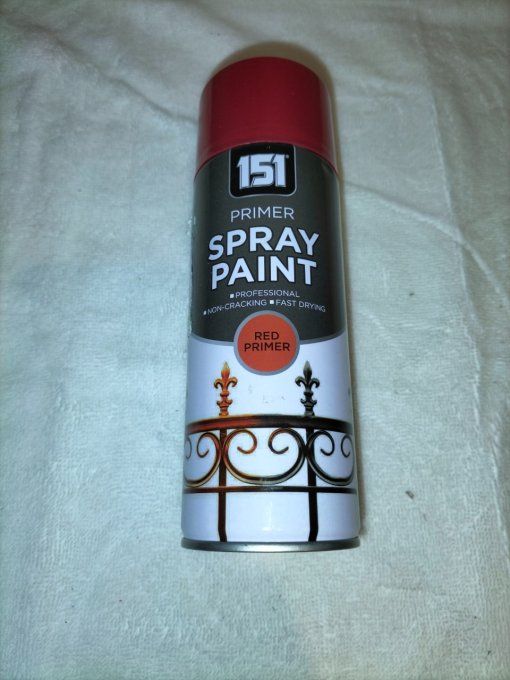 Bombe de peinture apprêt rouge